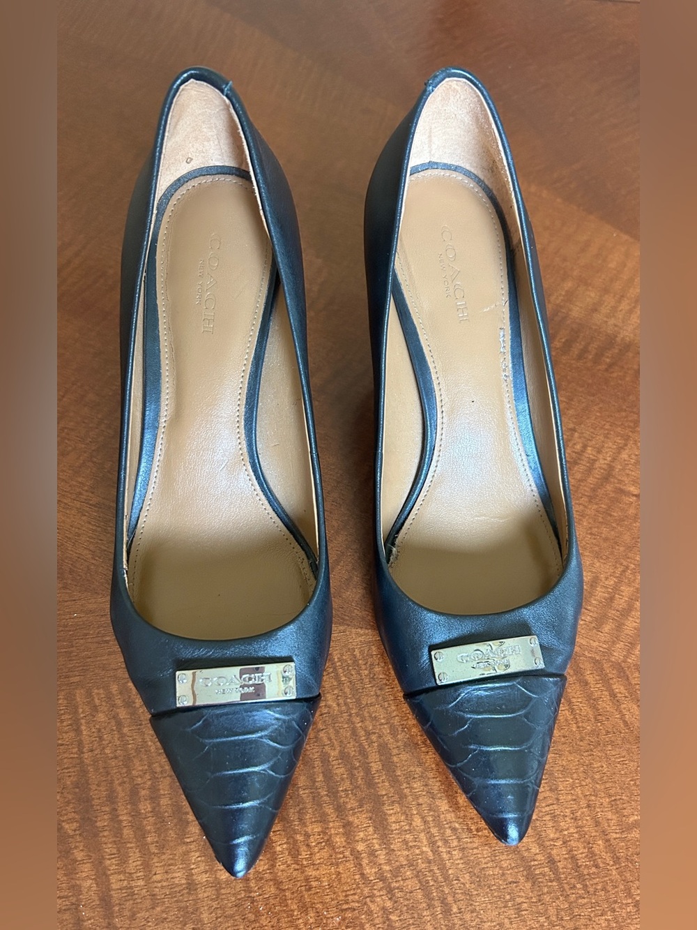 Coach Zan Heels/Pumps in Black,  Women’s Size 7